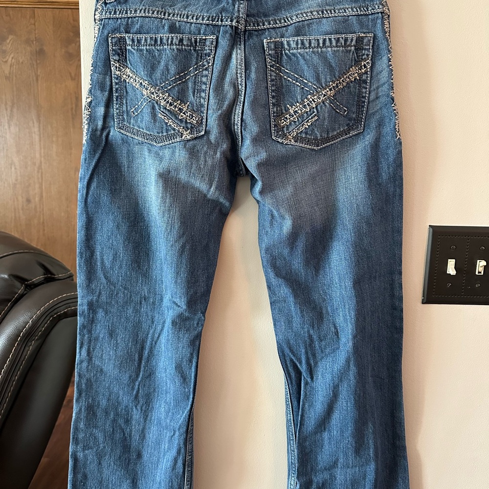 Kids wrangler 20x bootcut size-16 husky, new condition, adjustable band inside